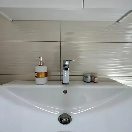 Lägenhet Elpida Luxury *