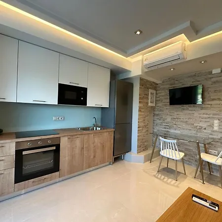 Elpida Luxury Lägenhet Nidhrion