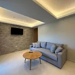 דירה Elpida Luxury *