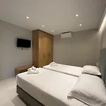 Elpida Luxury Апартаменты Нидри