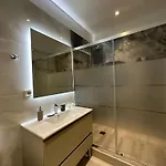 Elpida Luxury