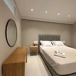 Elpida Luxury נידרי