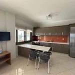 דירה Elpida Luxury נידרי