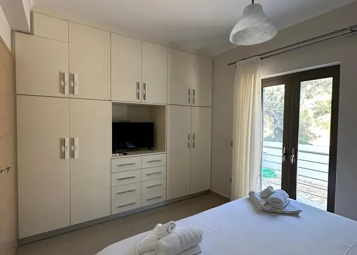 Elpida Luxury *