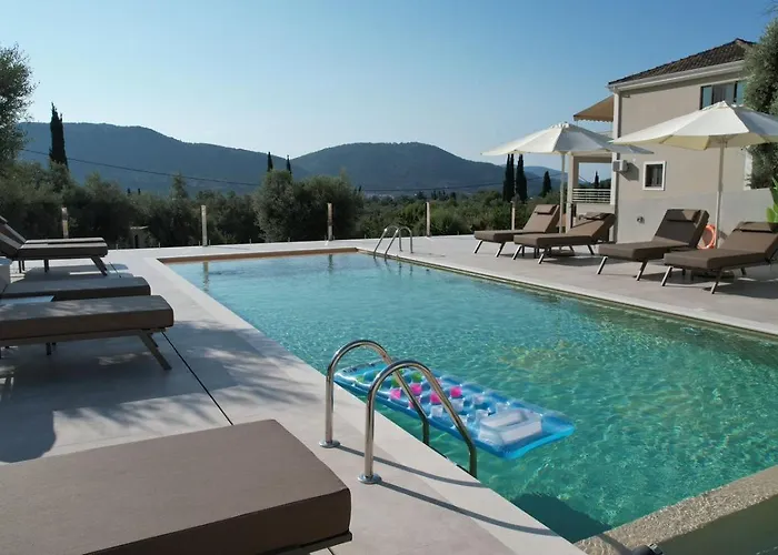 Elpida Luxury *